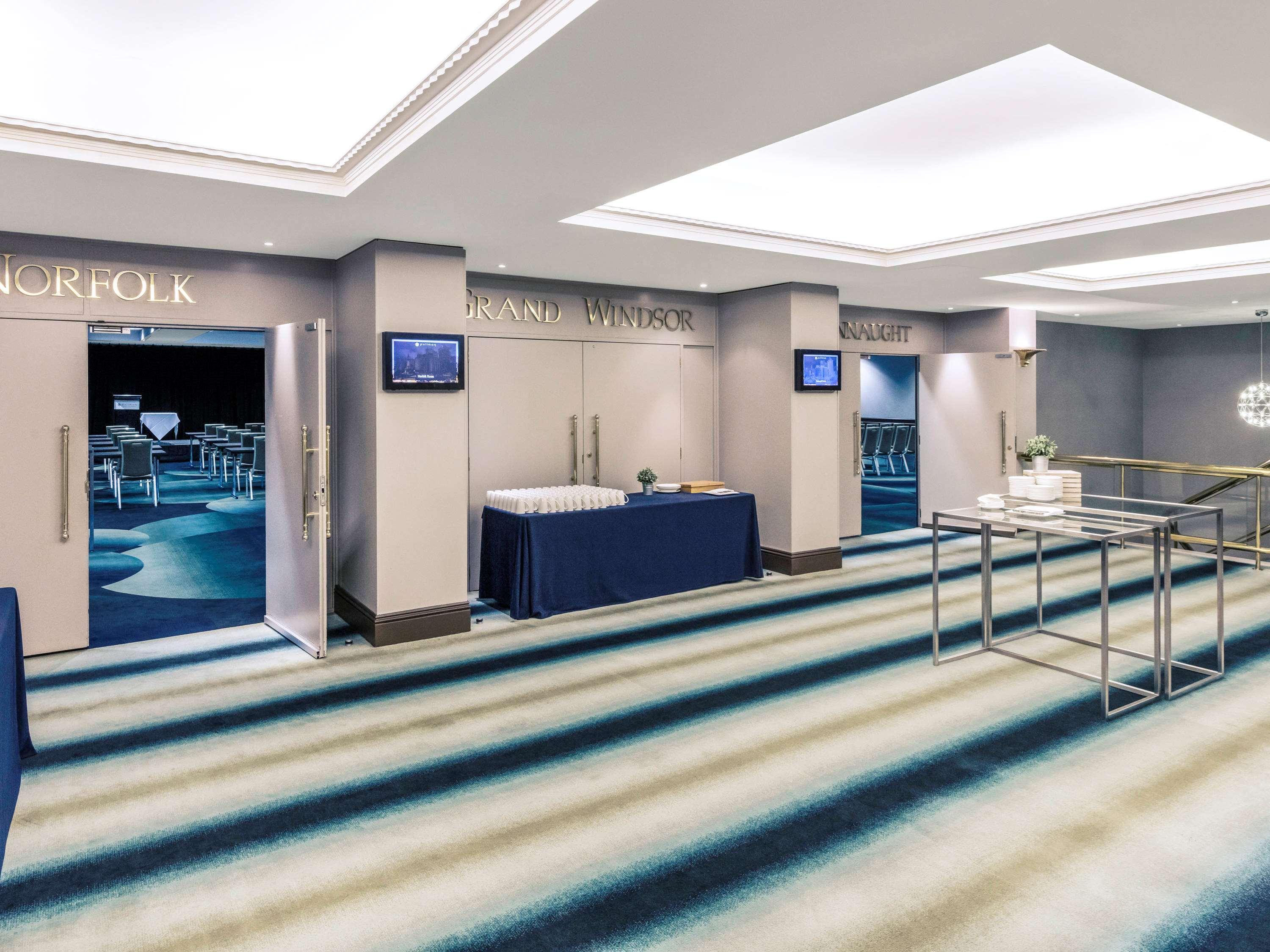 Mercure Brisbane King George Square Exterior photo