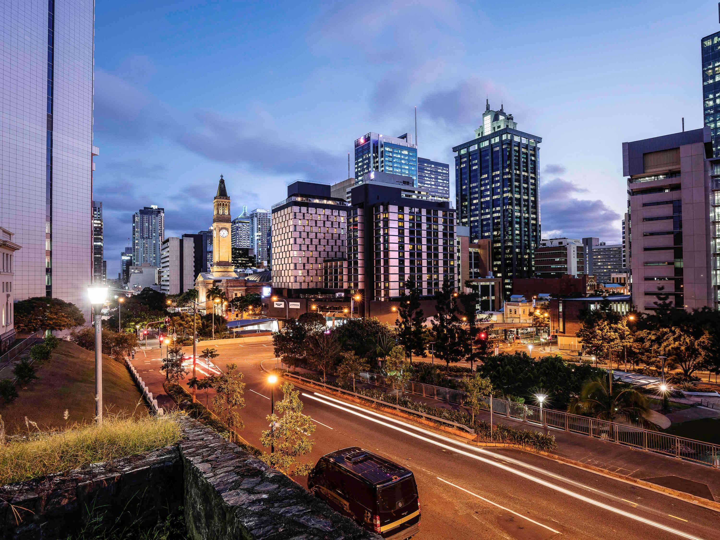Mercure Brisbane King George Square Exterior photo